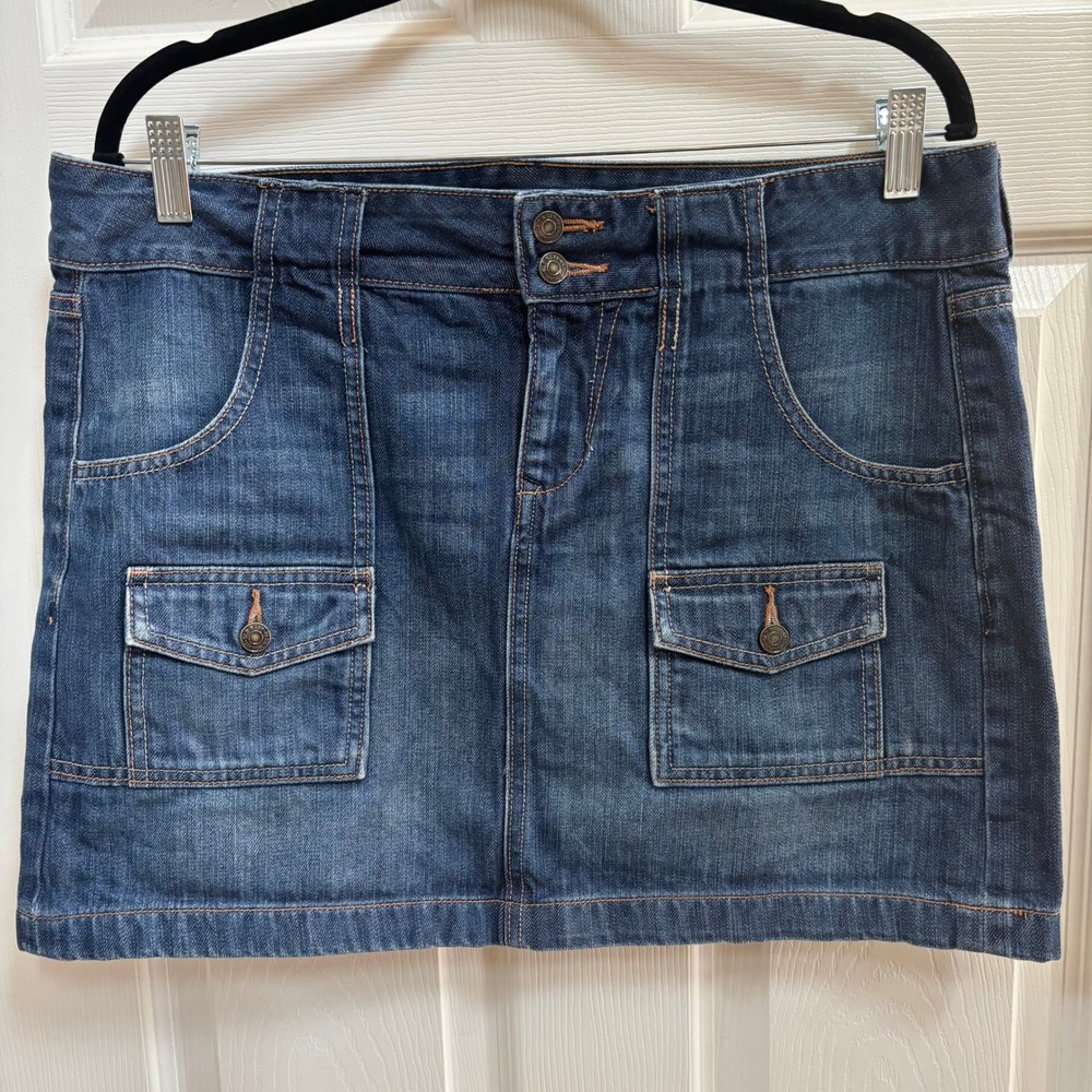 Old Navy Y2K Utilitarian Womens Denim Mini Skirt Cargo Pockets Indie Sleaze 10